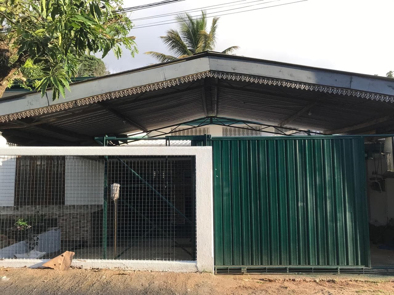 6 Bedroom House - Aniwatte - Image 6